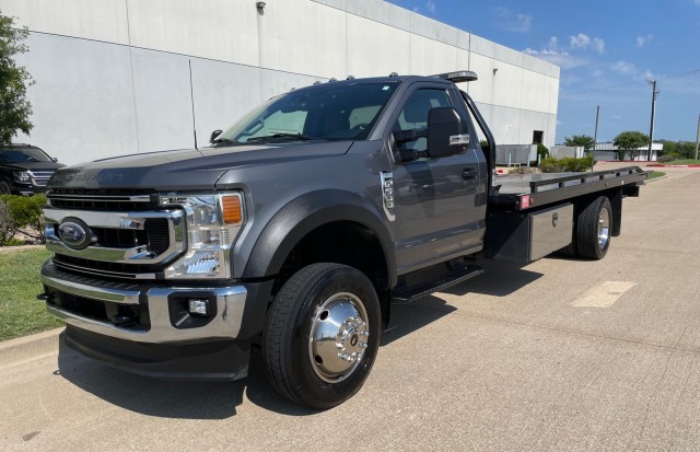 2022 Ford F-600's photo