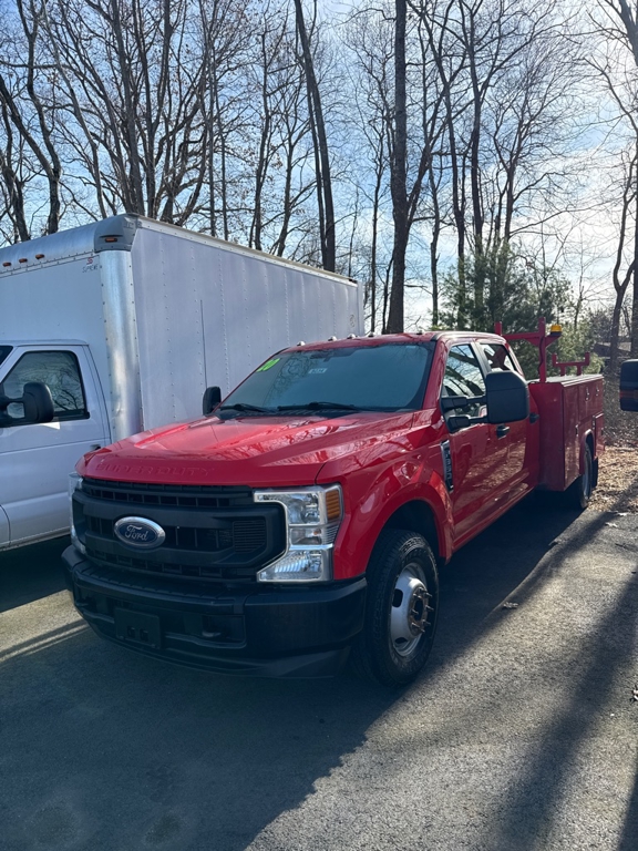 2020 Ford F-350 Super Duty Chassis Cab's photo