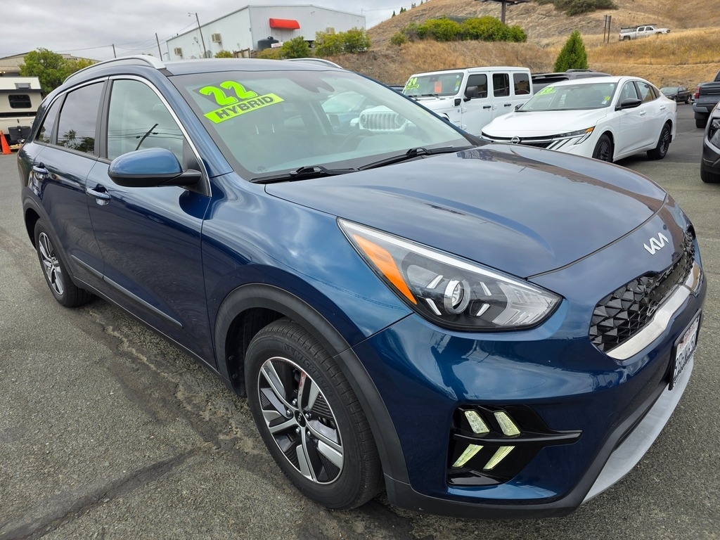 2022 Kia Niro LXS