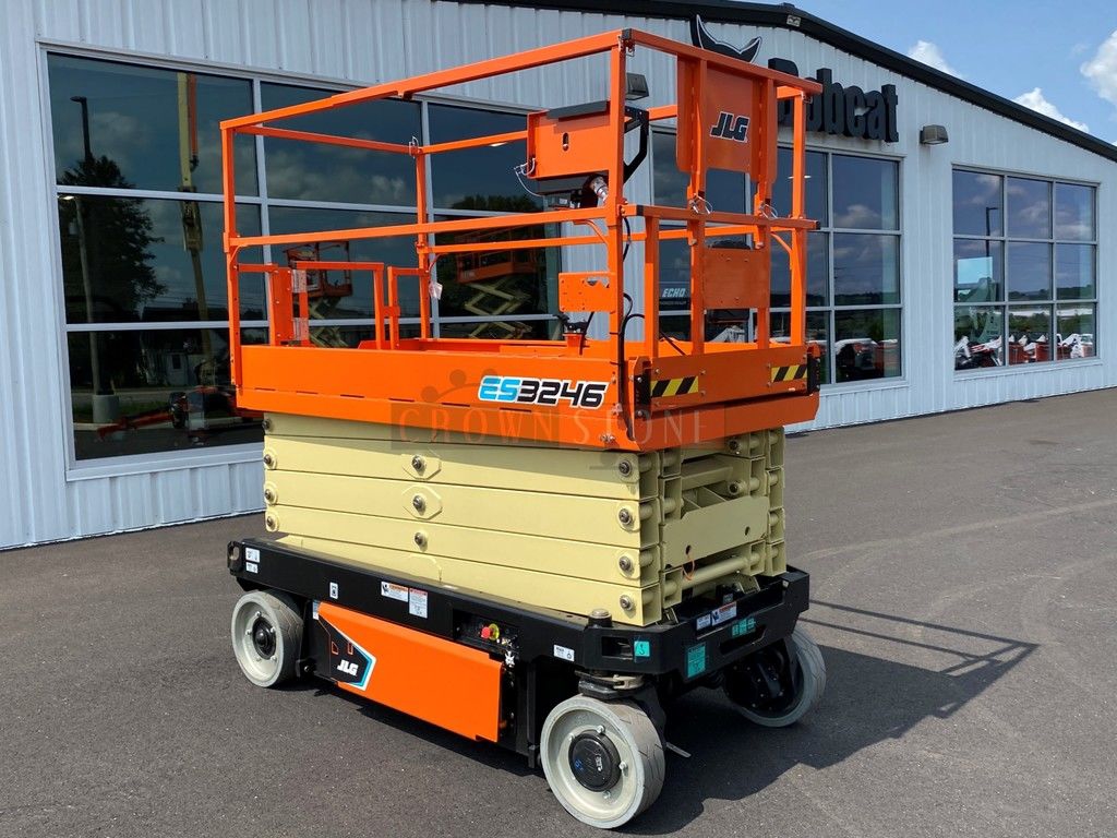 0 JLG ES3246 SCISSOR LIFT