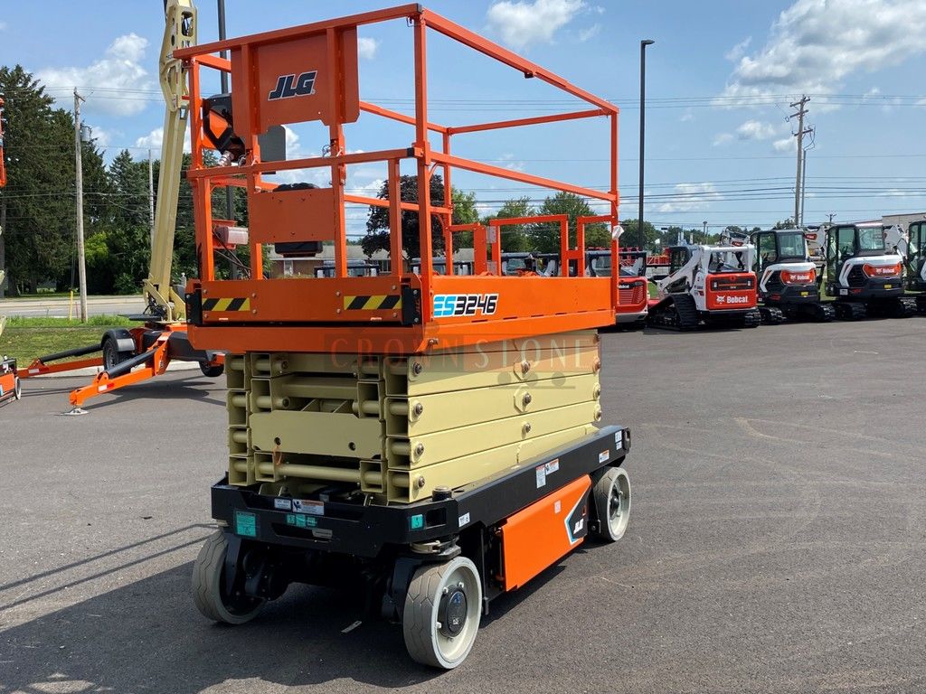 0 JLG ES3246 SCISSOR LIFT