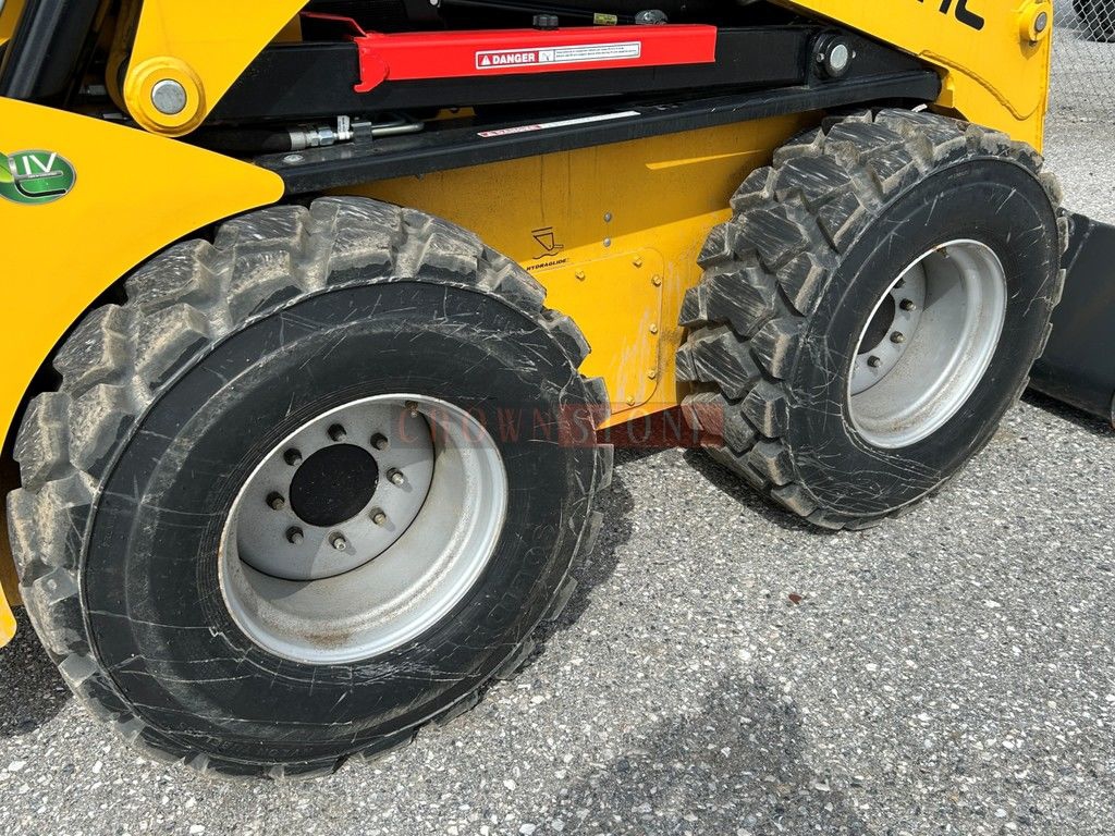 2021 Gehl V330 GEN 2