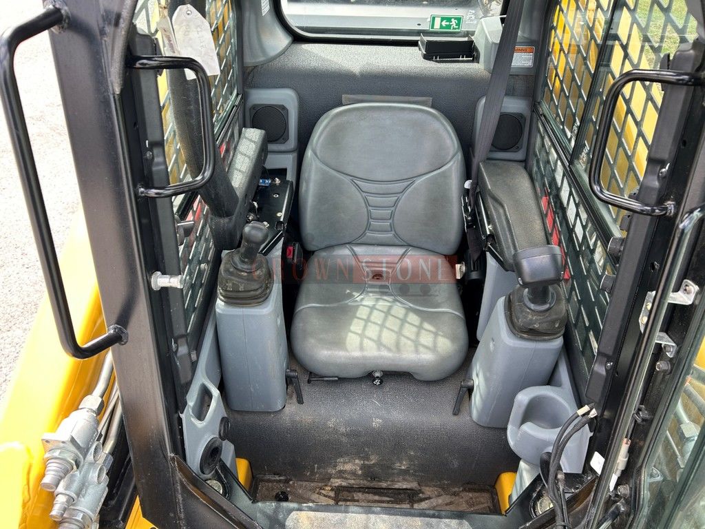 2021 Gehl V330 GEN 2