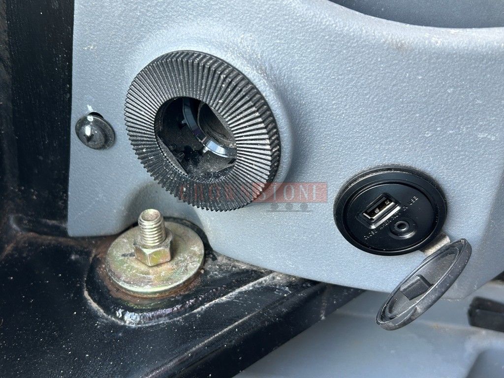 2021 Gehl V330 GEN 2