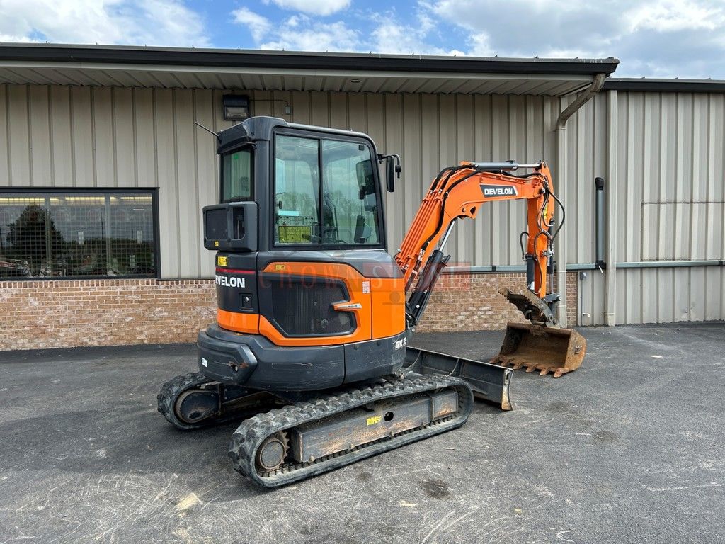 2023 Develon DX35Z-7