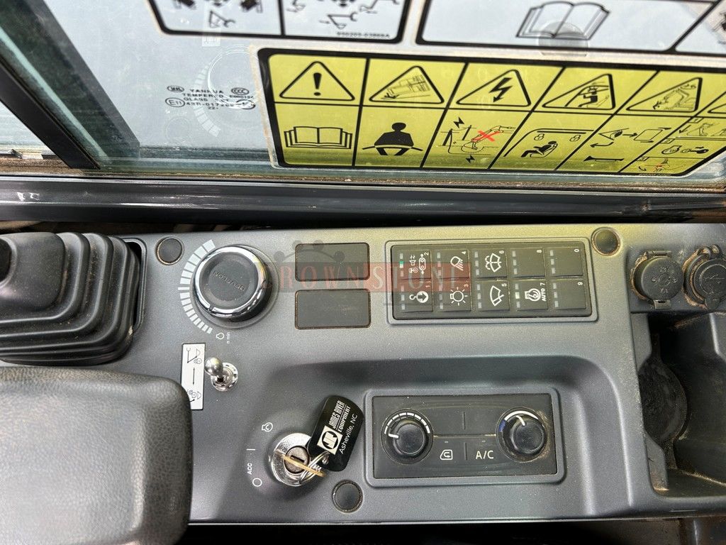 2023 Develon DX35Z-7