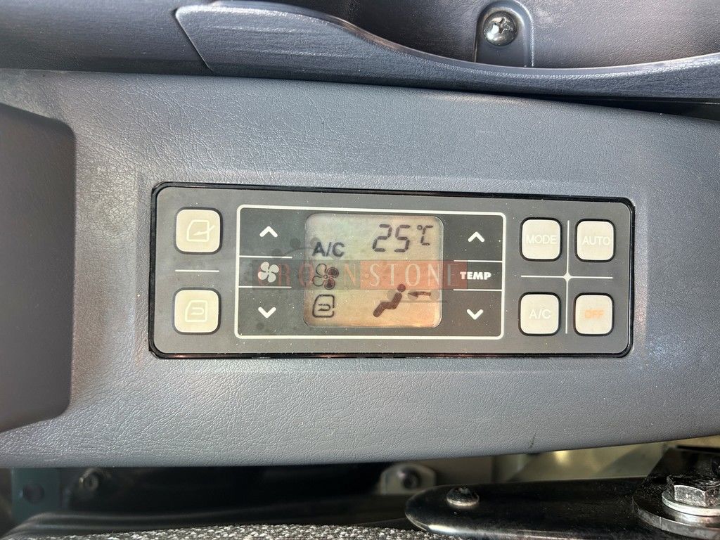 2022 Hyundai HX130A LCR