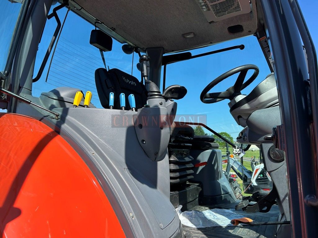 2022 Kubota M7-132 DELUXE