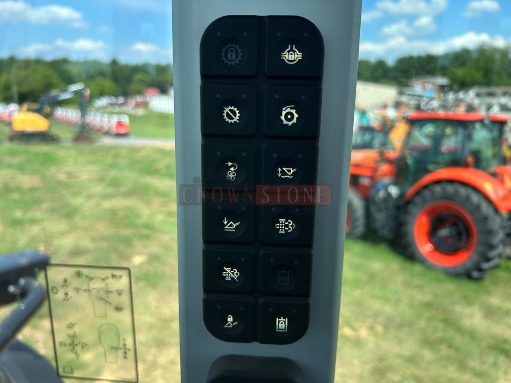 2023 JCB 437 ZX