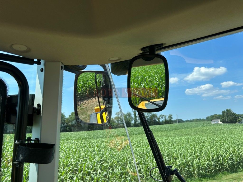 2023 JCB 437 ZX