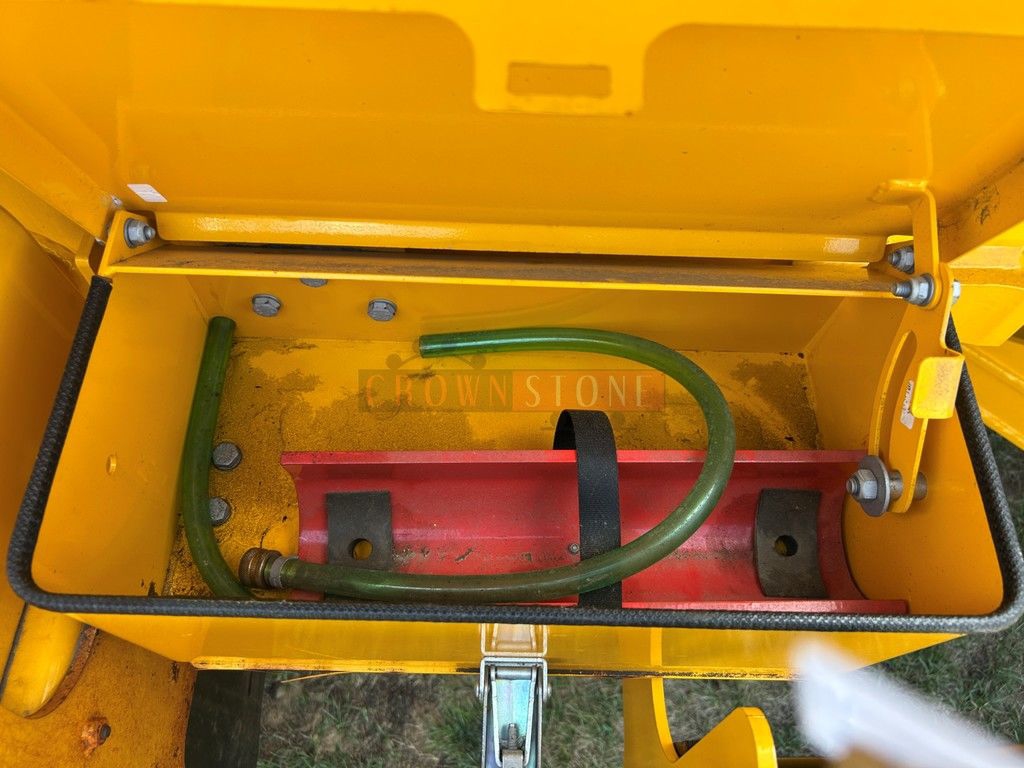 2023 JCB 437 ZX