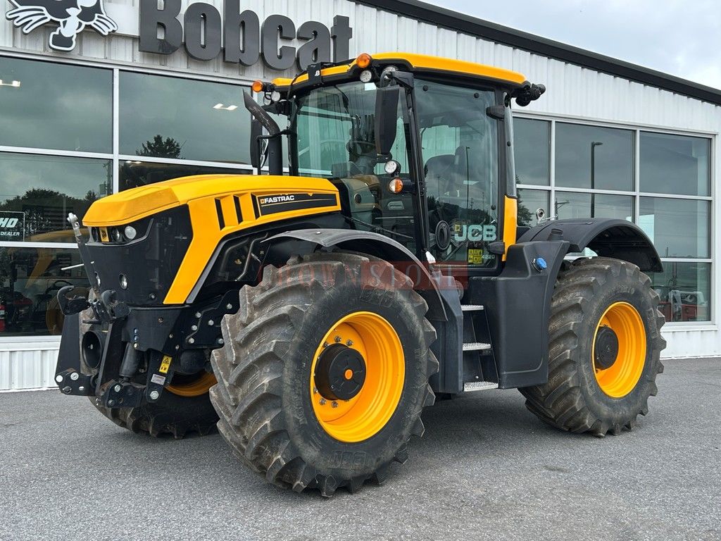 2022 JCB FASTRAC 4220