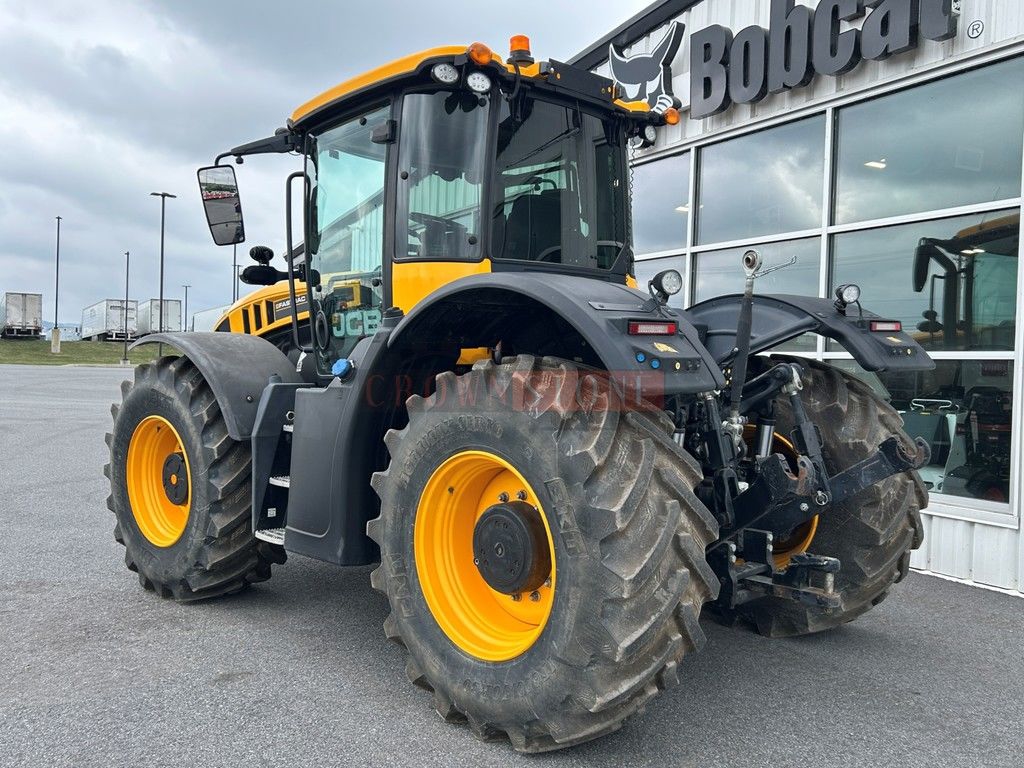 2022 JCB FASTRAC 4220