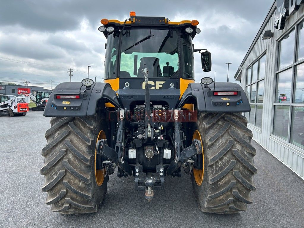 2022 JCB FASTRAC 4220