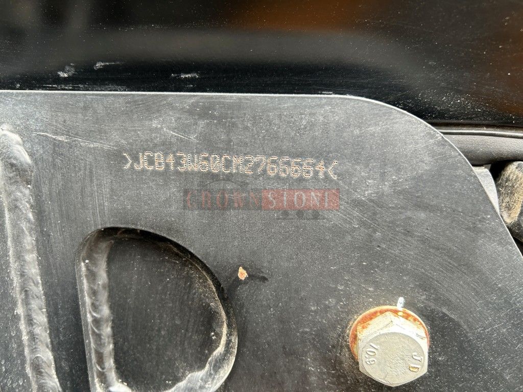 2022 JCB FASTRAC 4220
