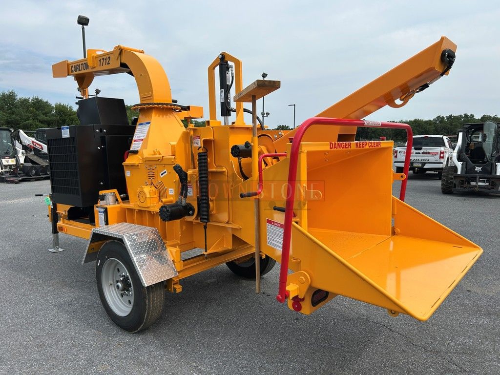 0 Carlton 1712 APACHE TOWABLE CHIPPER