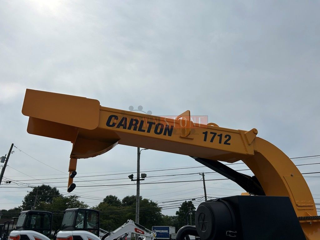 0 Carlton 1712 APACHE TOWABLE CHIPPER