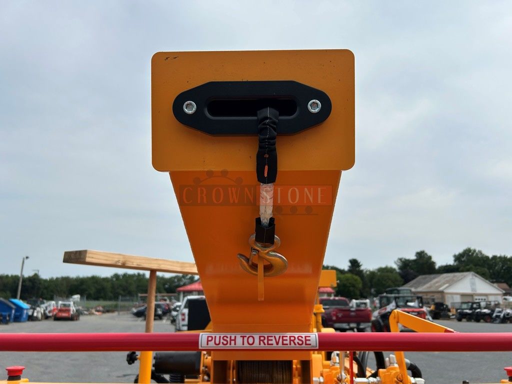 0 Carlton 1712 APACHE TOWABLE CHIPPER
