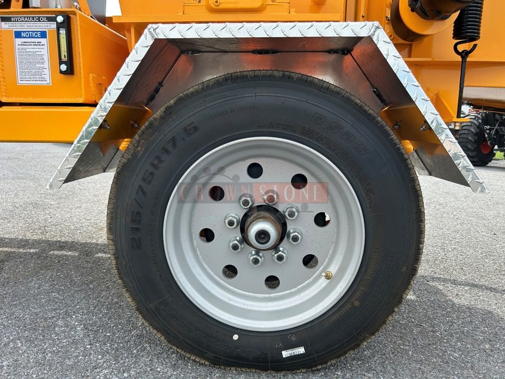 0 Carlton 1712 APACHE TOWABLE CHIPPER