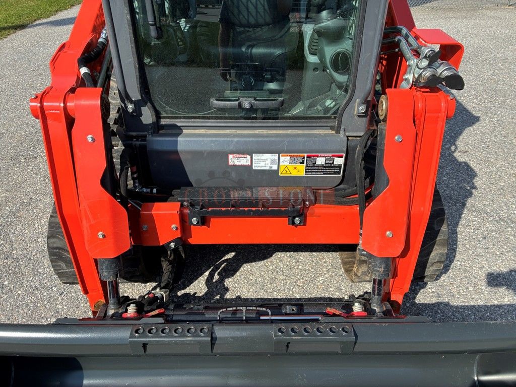 2025 Kubota SVL75-3