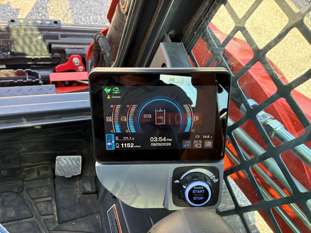 2025 Kubota SVL75-3