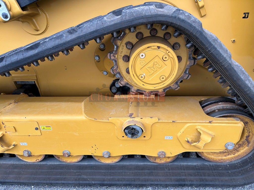 2025 Caterpillar 275
