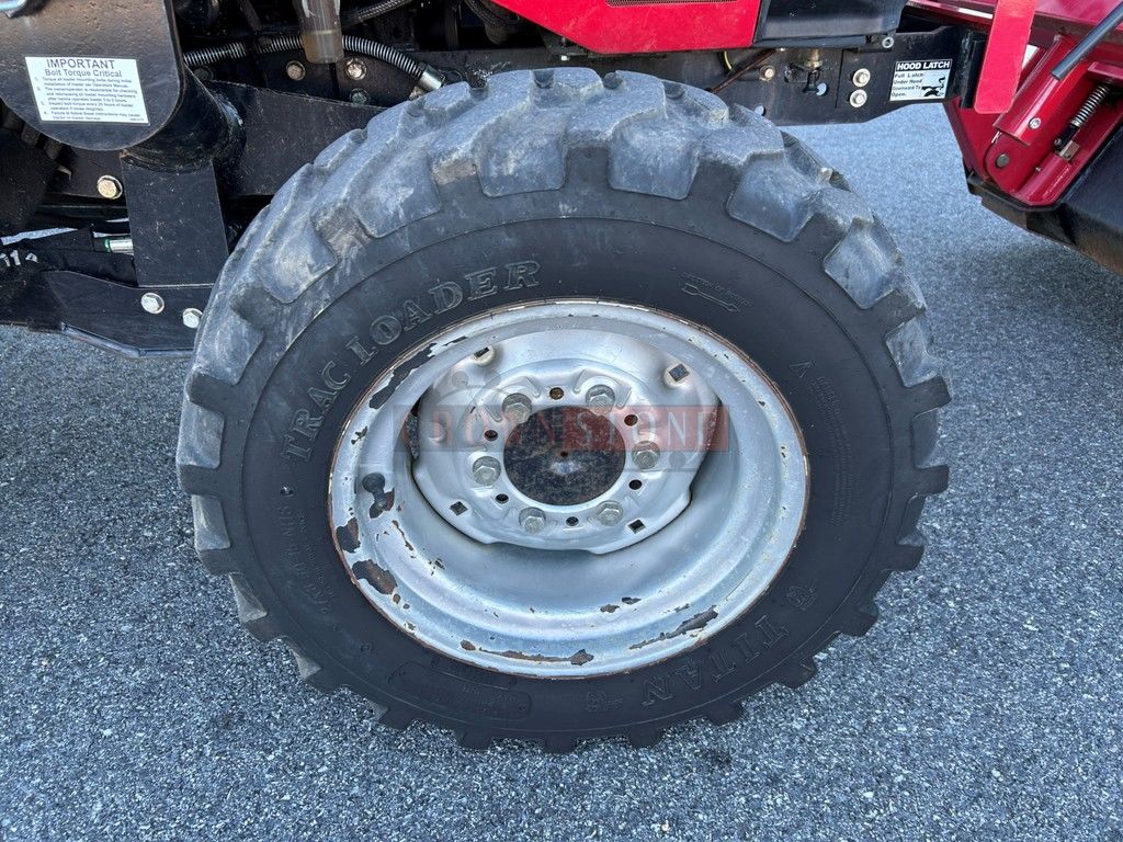 2020 Mahindra 1626