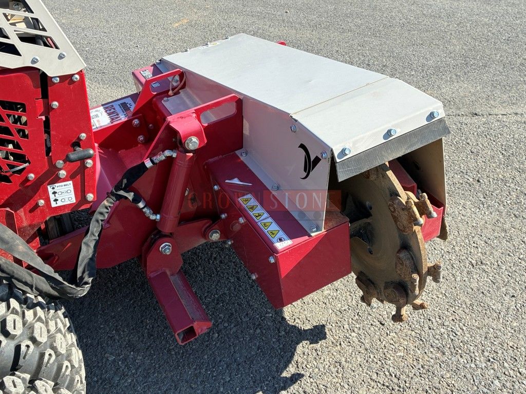 2023 Ventrac KC220