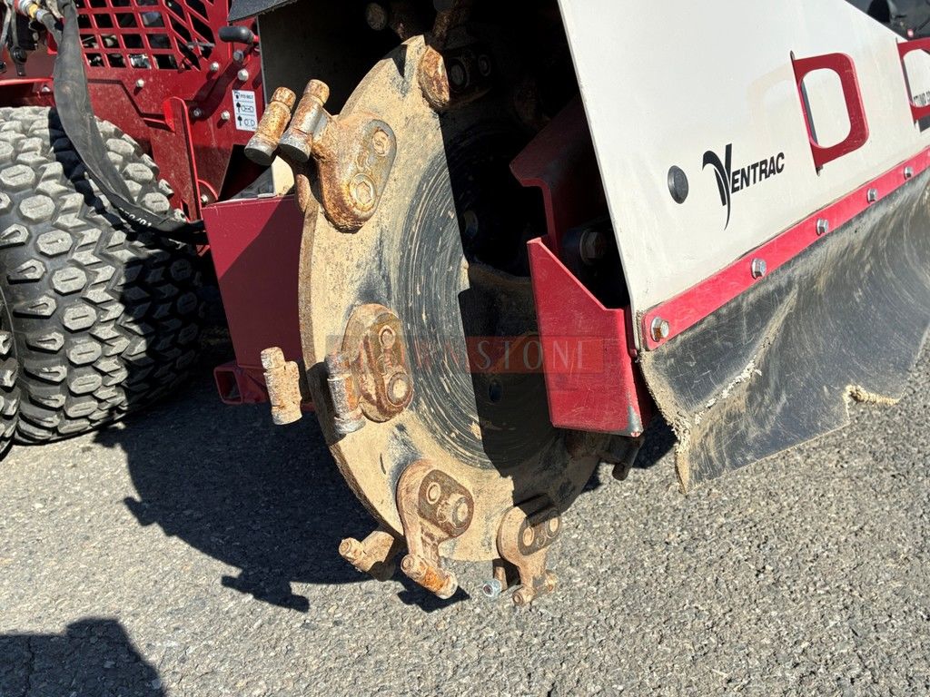 2023 Ventrac KC220