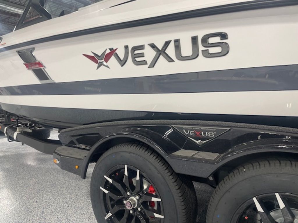 New 2026 Vexus DVX 22s, New Franklin - Boat Trader