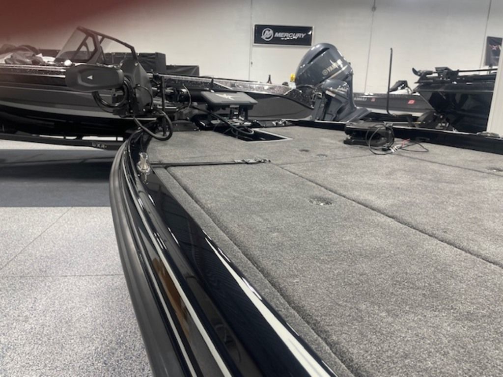 New 2026 Phoenix 721 ZXL, New Franklin - Boat Trader