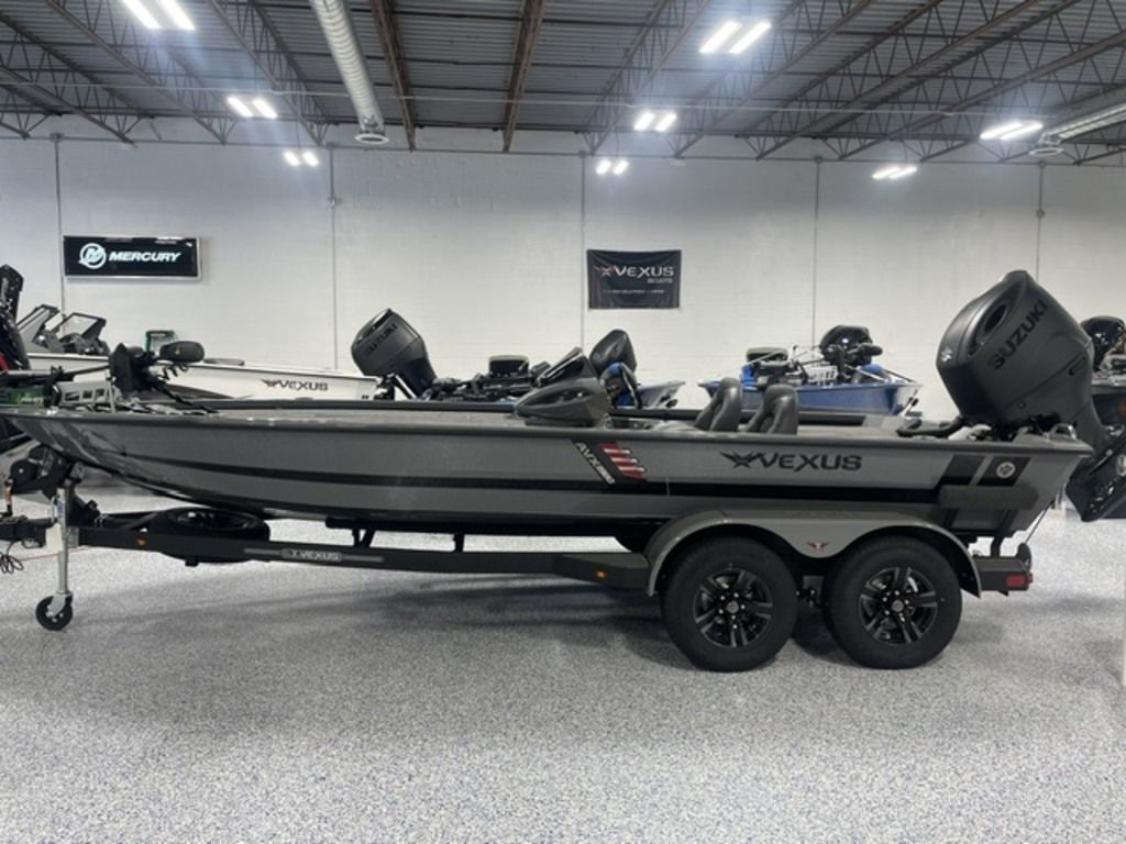 New 2026 Phoenix 721 ZXL, New Franklin - Boat Trader