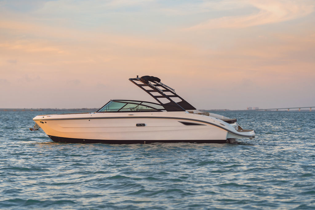 New 2025 Sea Ray SDX 270, 51355 Okoboji - Boat Trader