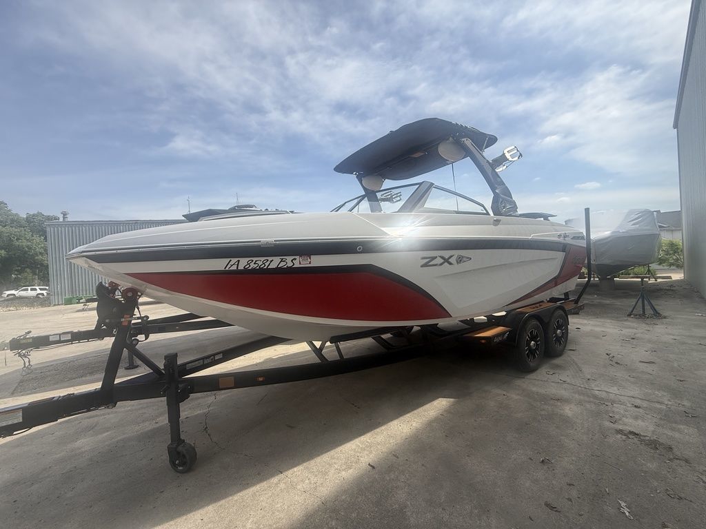 Used 2019 Tigé ZX5, 51355 Okoboji - Boat Trader