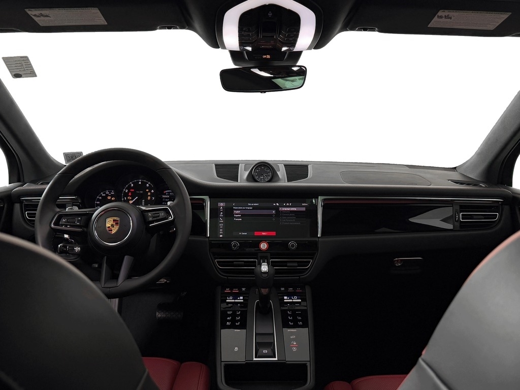 2026 Porsche Macan T - Photo 13
