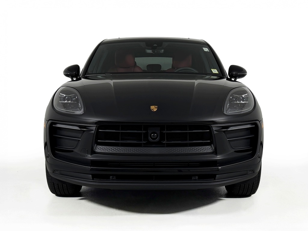 2026 Porsche Macan T - Photo 19
