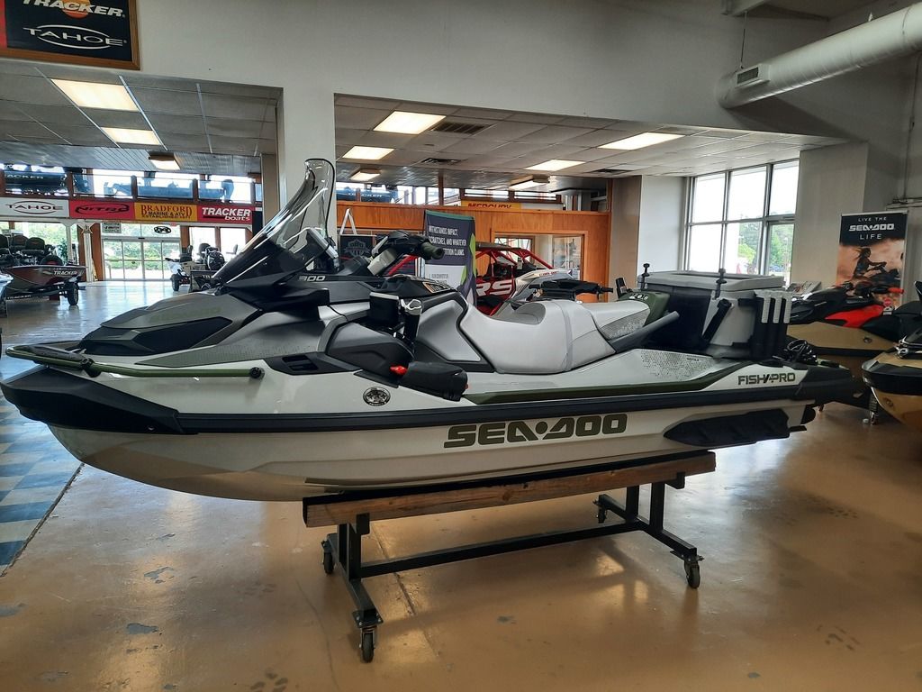 ダイワ　SEABOAG 300FB New 2025 Sea-Doo FishPro Apex 300, Springdale - Boat Trader