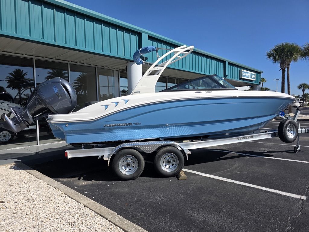 New 2025 Robalo R232 Explorer, 32250 JACKSONVILLE - Boat Trader