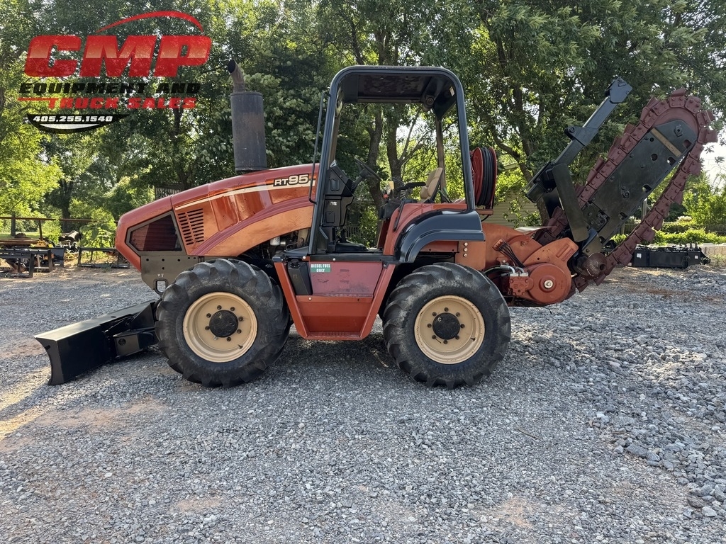 2005 Ditch Witch RT95H Rubber Tire Ride On Trencher