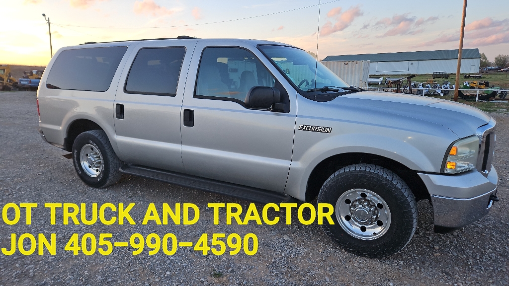 2005 Ford Excursion SUV 5.4L V8 16V Automatic RWD