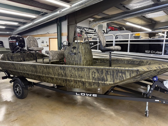 New 2026 Lowe Roughneck Center Console RX1760 Pathfinder, Talbott