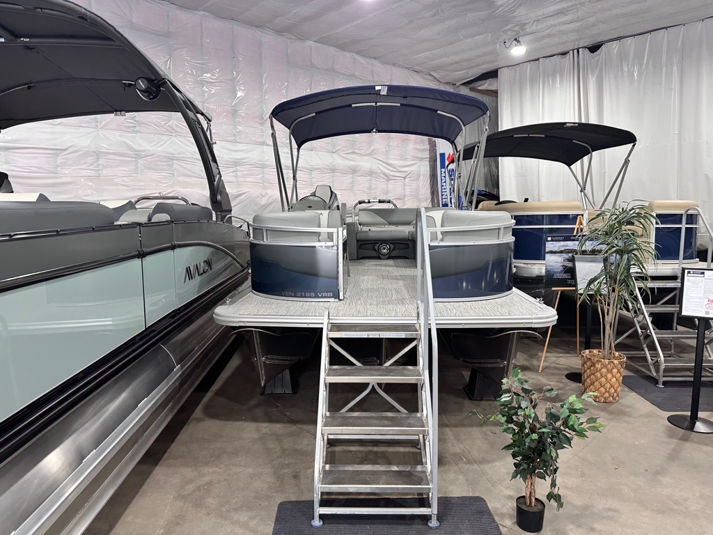 New 2027 Avalon Venture 85 Cruise 21, Meredith - Boat Trader