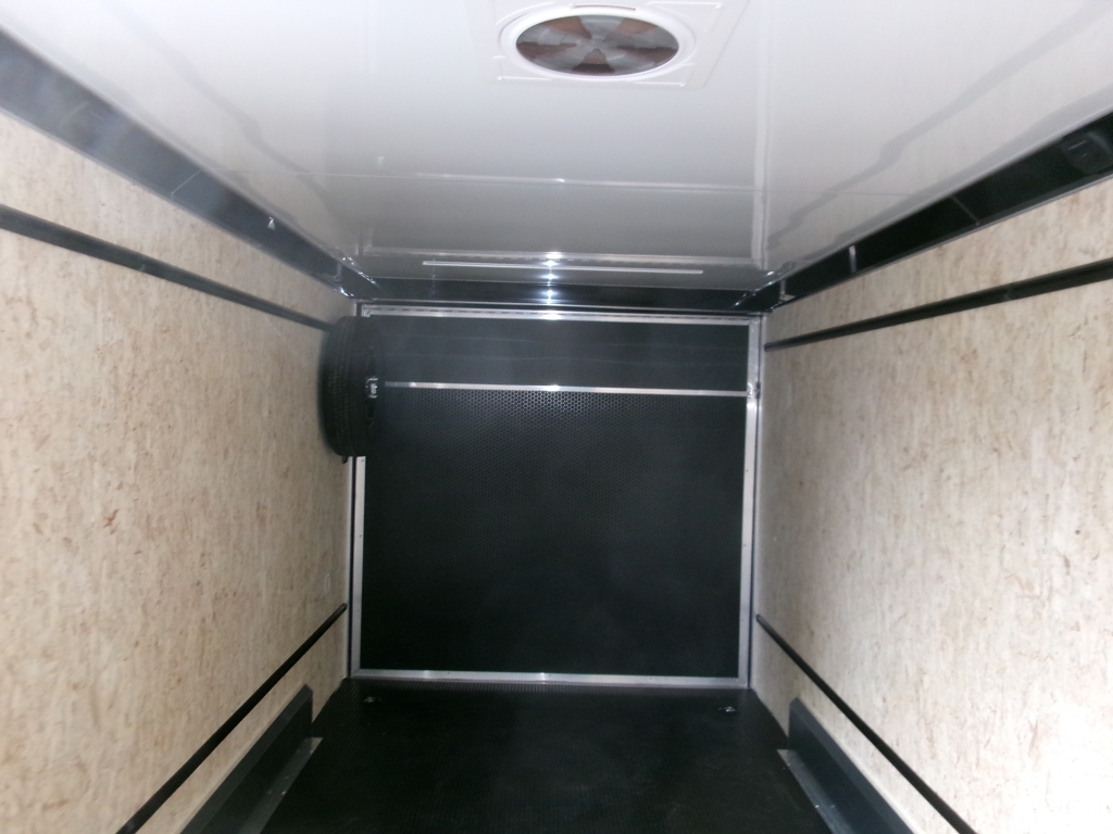 Trailer Photo 4