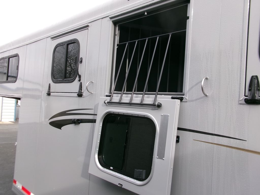 Trailer Photo 3