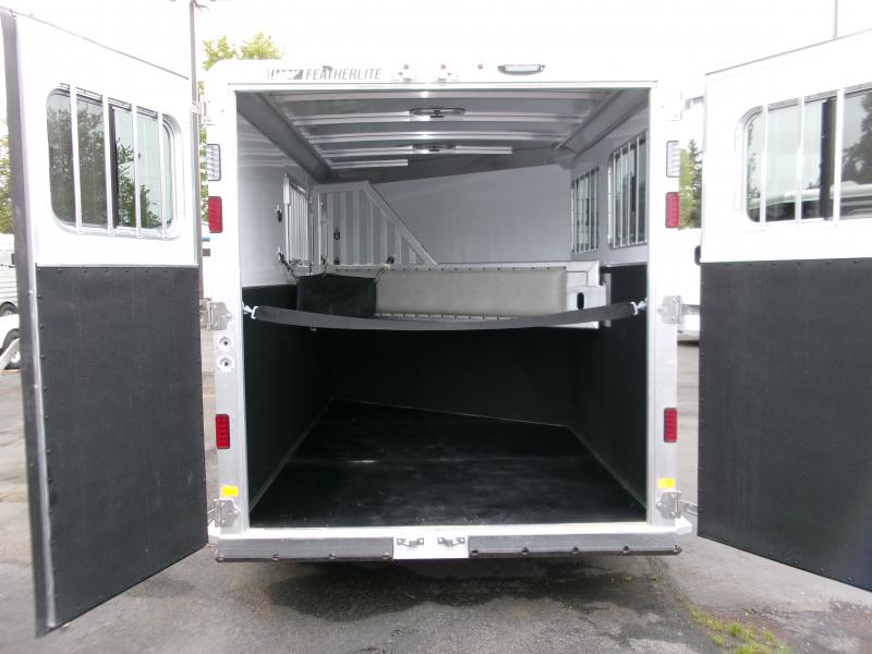 Trailer Photo 3