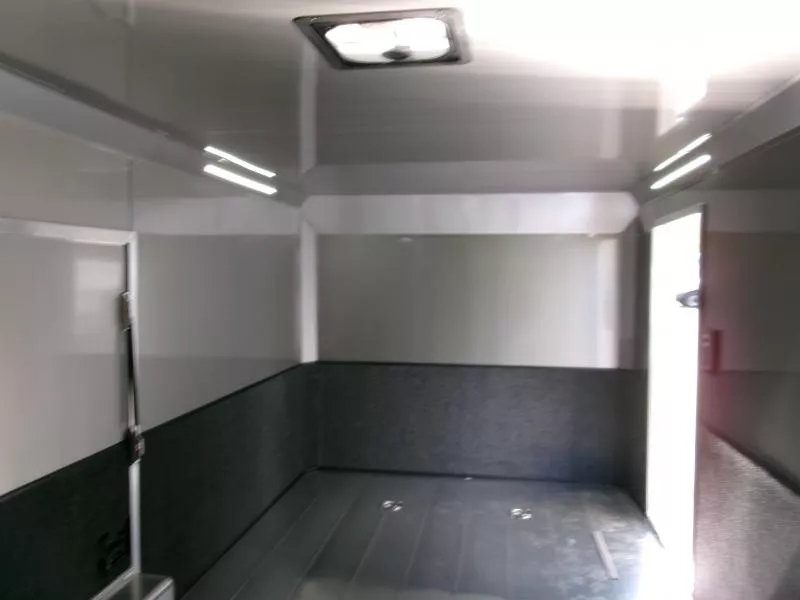 Trailer Photo 6