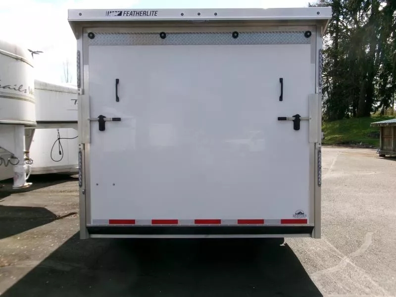 Trailer Photo 7