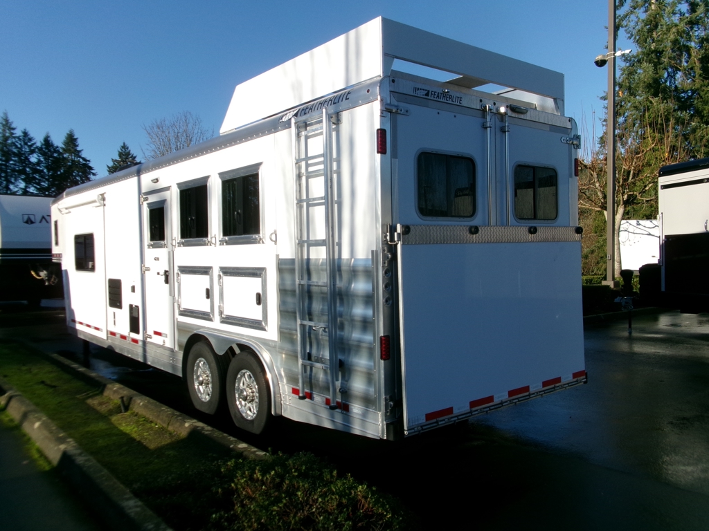 Trailer Photo 3
