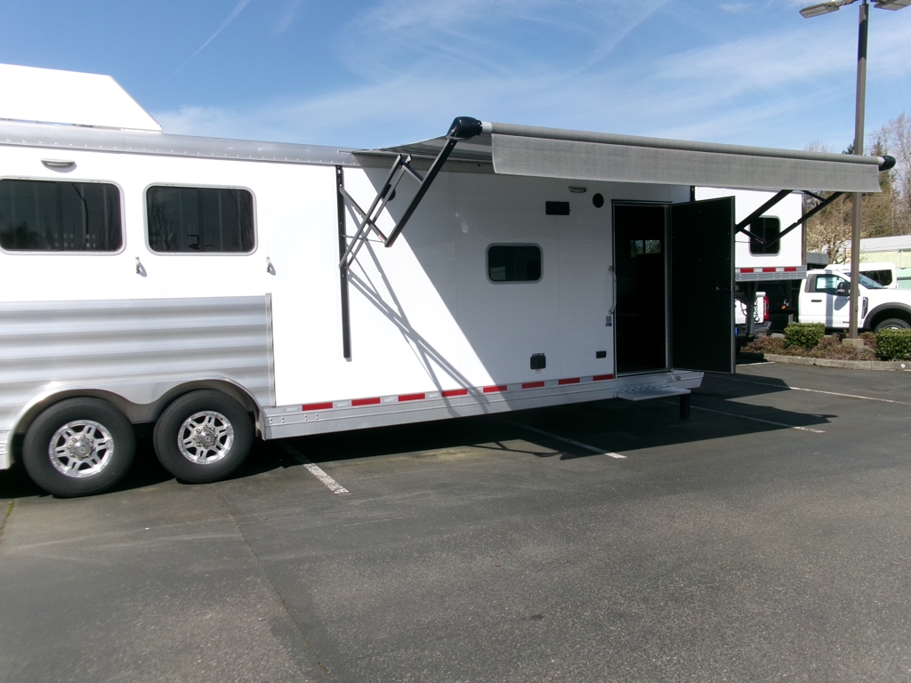 Trailer Photo 18