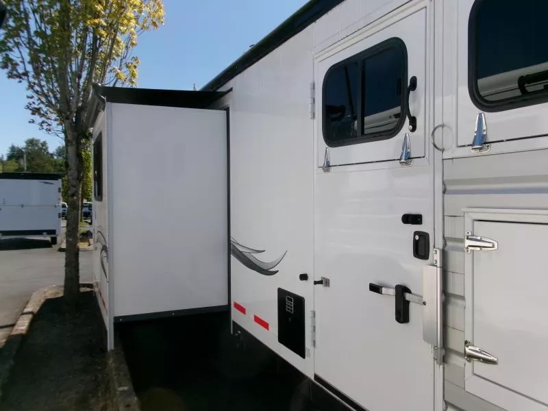 Trailer Photo 10